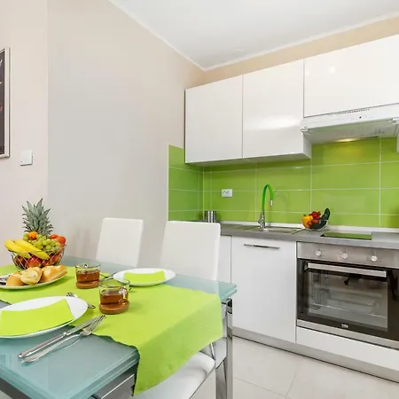 Talea Apartment *